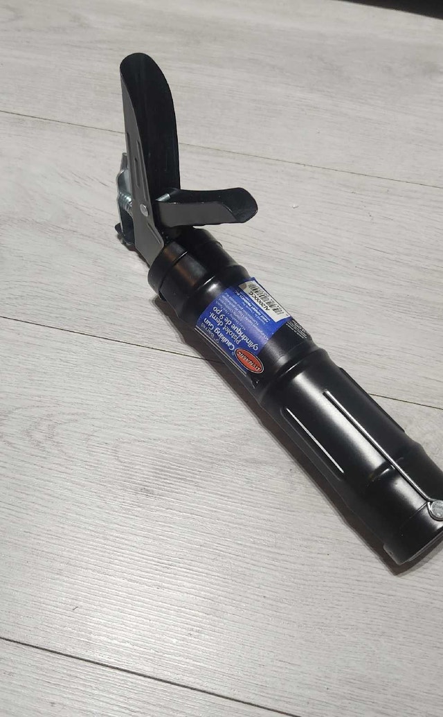 Caulk Gun & 2 Unopened Tubes of Dap Caulk - photo 3