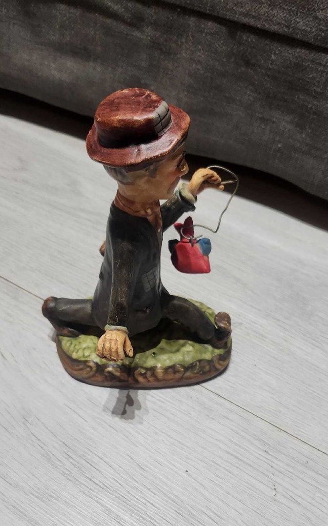Unbranded Capodimonte Figurine "Old Man Tramp With Satchel" - photo 4