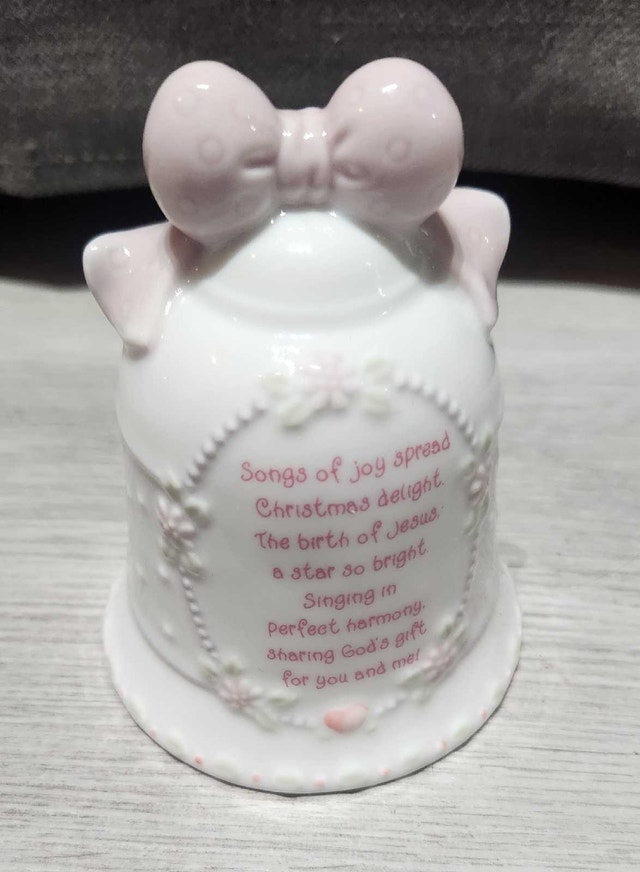 Vintage Precious Moments "Christmas Couple Decorating Tree" Bell - photo 3