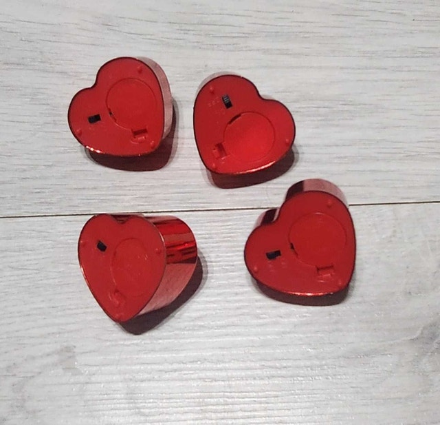 Set of 4 Heart Shaped Battery Operated Tea Lights - photo 2