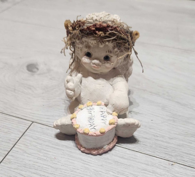 Vintage Dreamsicle Cherub Figurine "#171 Birthday Party"