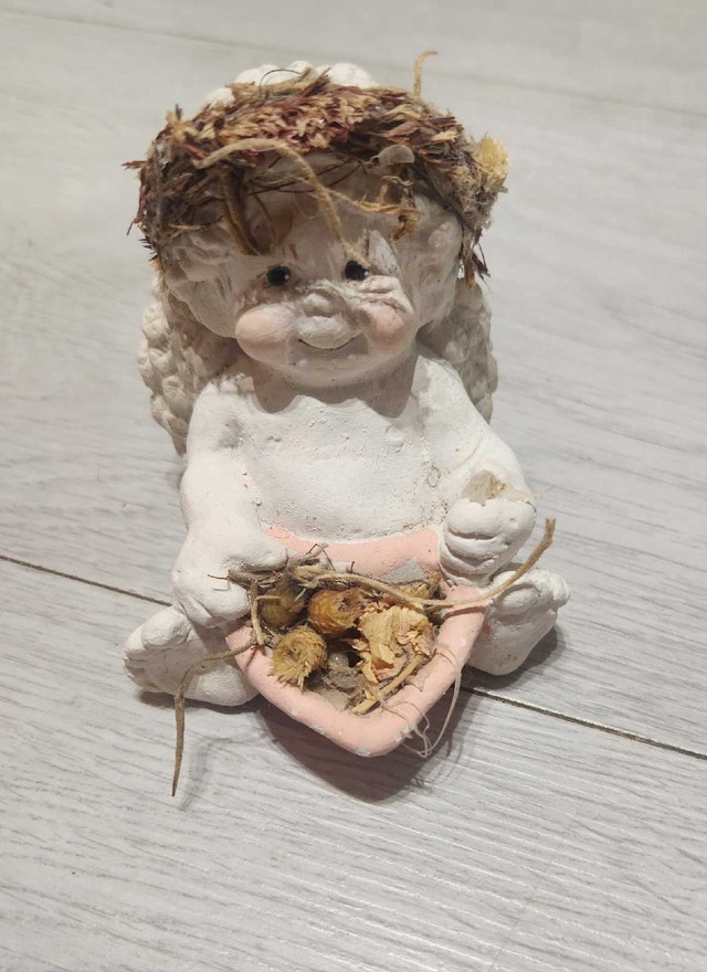 Vintage Dreamsicle Cherub Figurine "#107 Wildflower"
