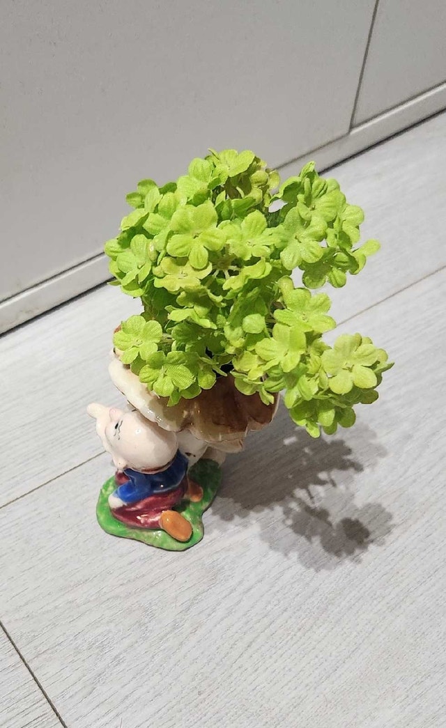 Vintage Royal Sealy Gnome/Pixie Mushroom Bud Vase - photo 4