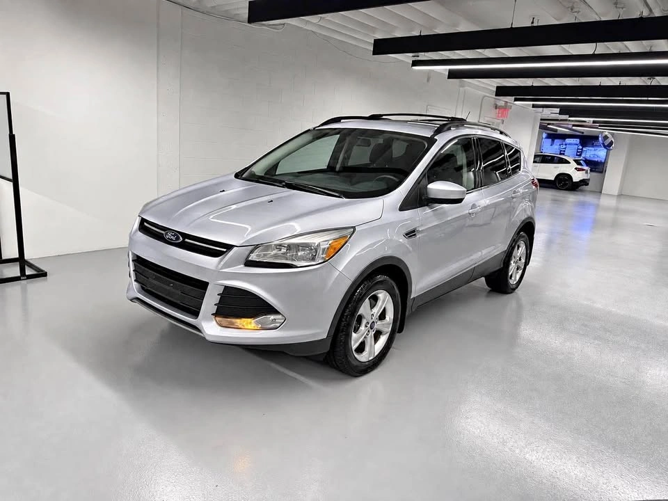 2016 Ford Escape SE Sport SUV 4D