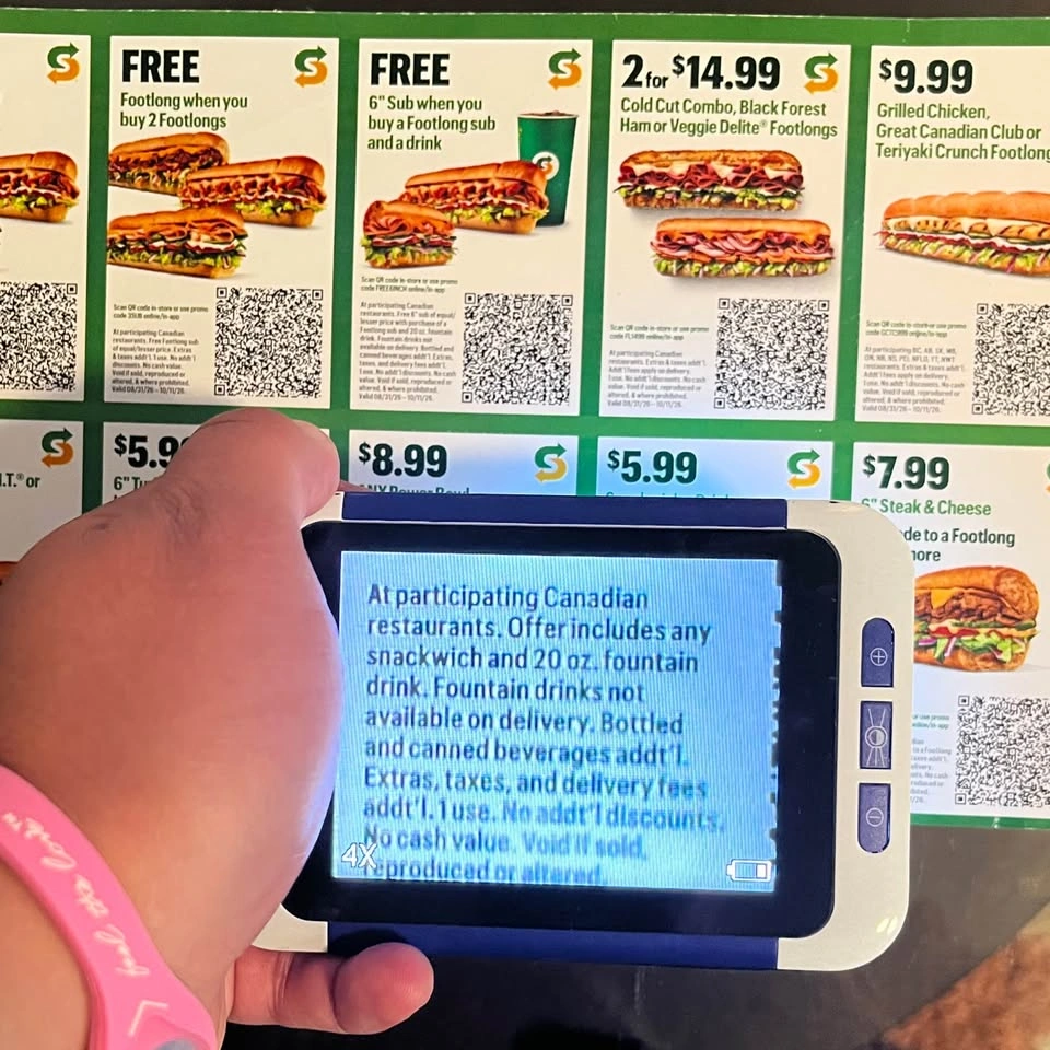 Portable Digital Magnifier - photo 3