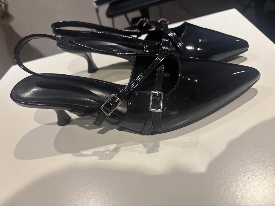 Women’s black heels - photo 2