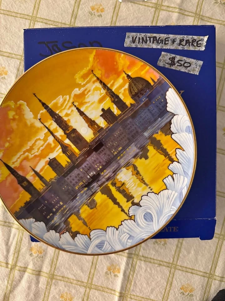 COLLECTIBLE - Bing and Grøndahl Anniversary Plate