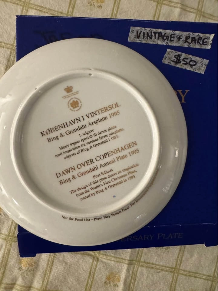 COLLECTIBLE - Bing and Grøndahl Anniversary Plate - photo 2