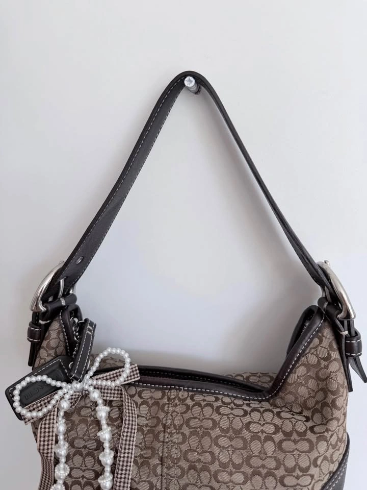 Vintage Coach Choco Brown Leather & Signature Canvas Hobo Bag - photo 4