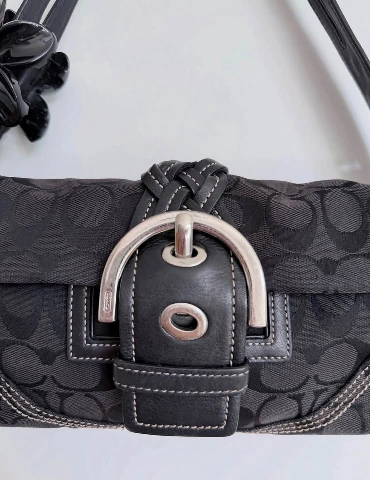Coach Black Braided Buckle Flap Soho bag - photo 3