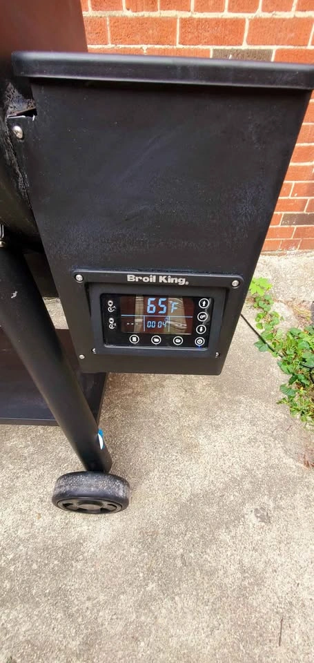 Broil King Electric Pellet BBQ Grill & Smoker + Extras - photo 3