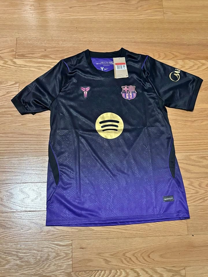 Nike FC Barcelona Pedri #8 Kobe Bryant Tribute Jersey Size L