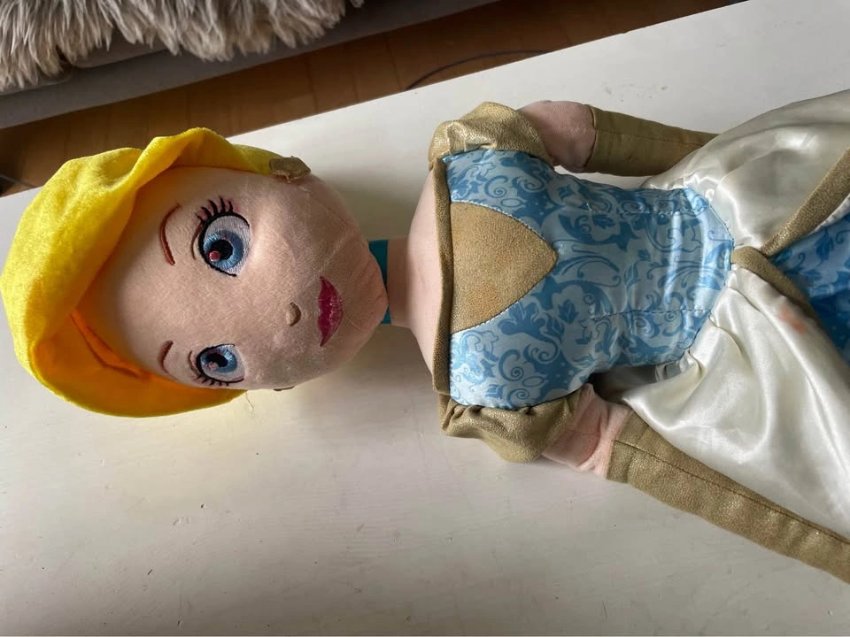 2ft Cinderella Plush Doll - photo 2