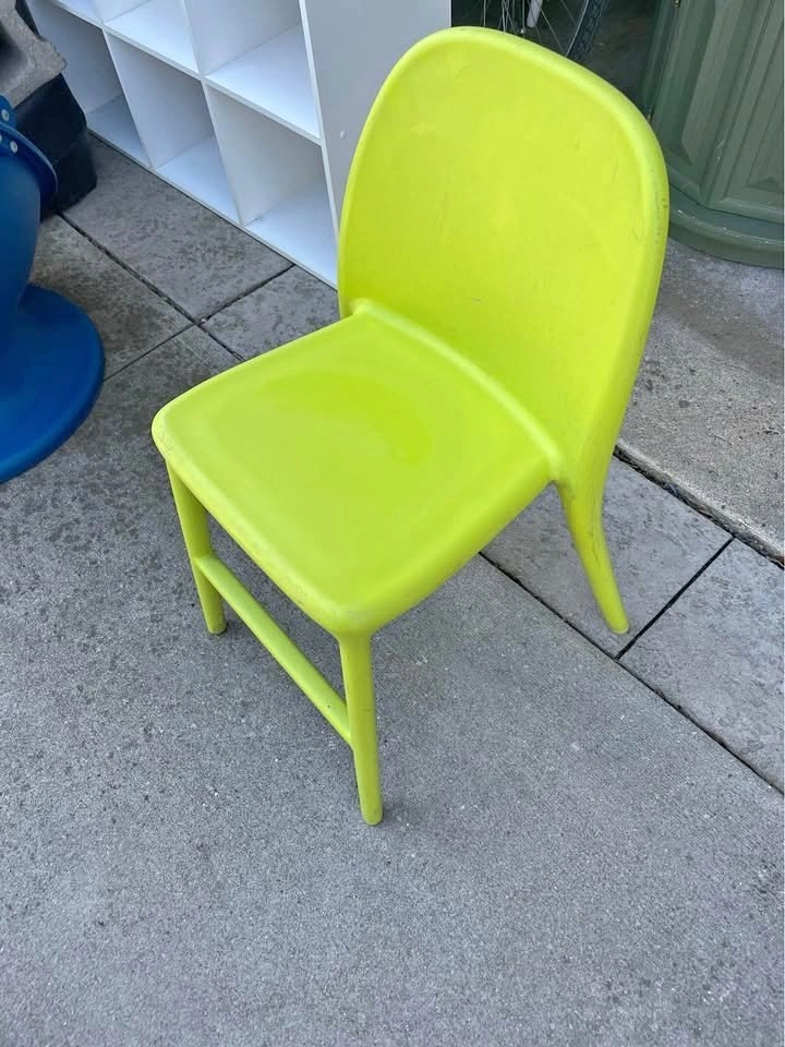 Kids IKEA URBAN Chair 19” seat height