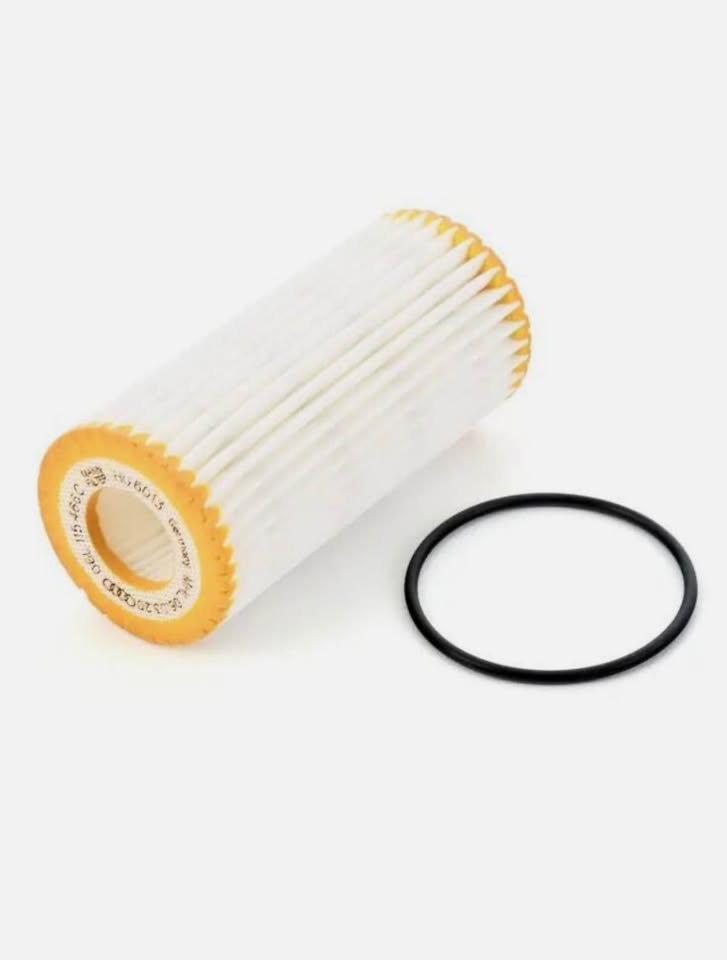 OEM VW Engine Oil Filter 06L 115 562 B & Oil Ring - photo 2