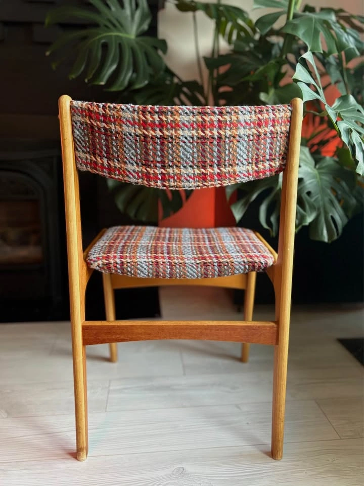 VINTAGE DANISH TEAK MCM SET OF 4 DINING CHAIRS! - photo 5