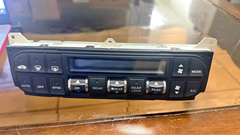 Honda Odyssey Climate Control Panel 79600-SHJ OEM
