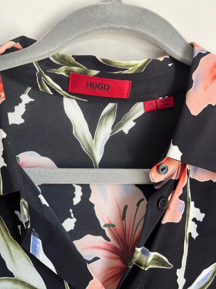 HUGO Hugo Boss Black & Coral Floral Lily Blouse - Size 12/XL - photo 4