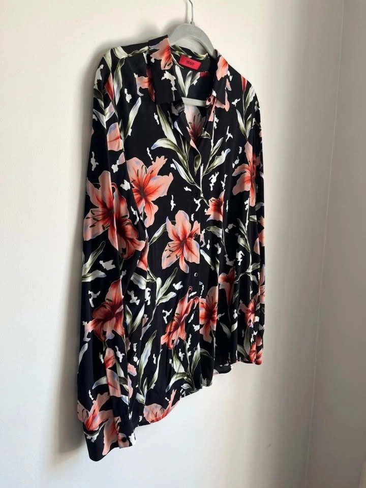 HUGO Hugo Boss Black & Coral Floral Lily Blouse - Size 12/XL - photo 5