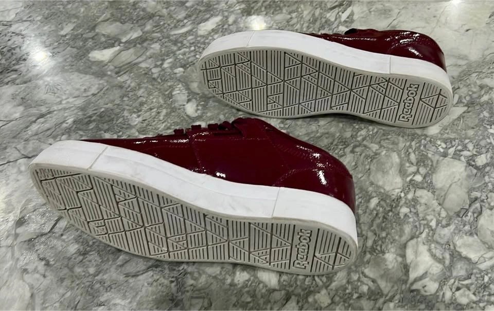 Reebok Women’s Burgundy Patent Leather Sneakers Size 9 - photo 2