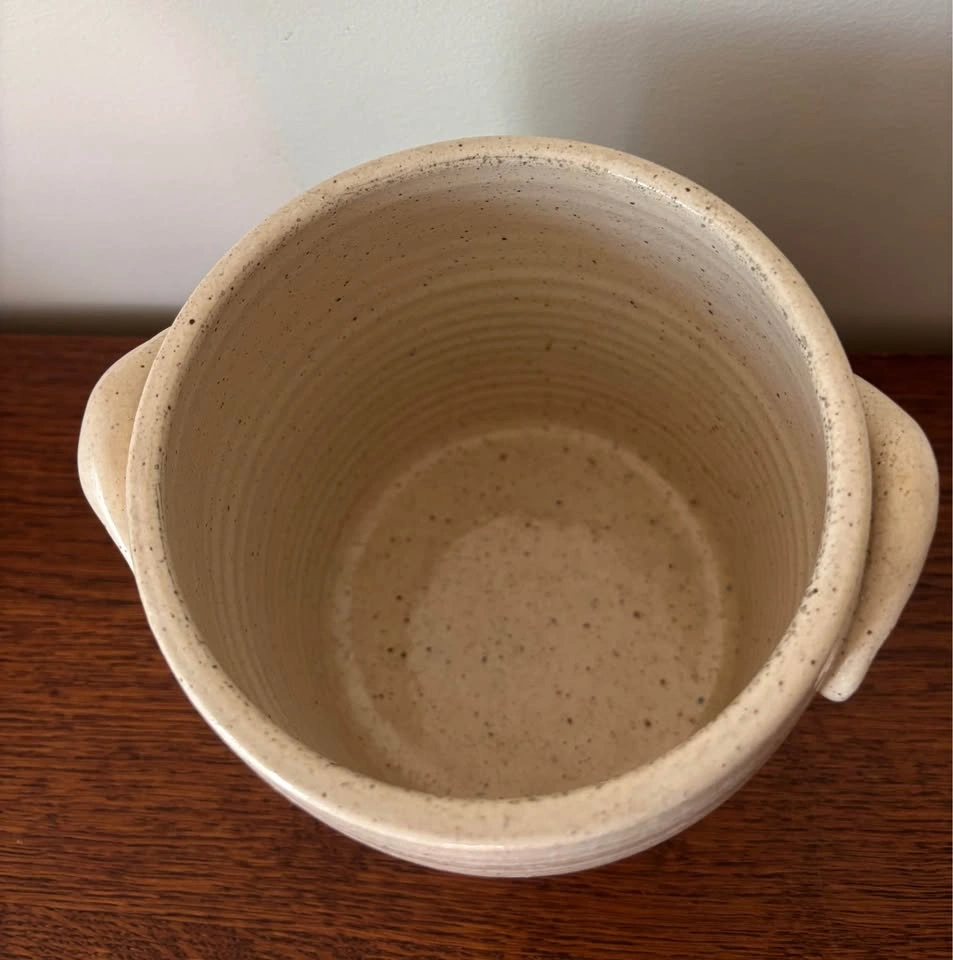 Vintage Hesperus Pottery PEI Speckled Stoneware Cobalt Heart Cro - photo 4
