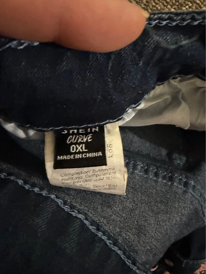 Jeans – Size 0XL – NEW - photo 4