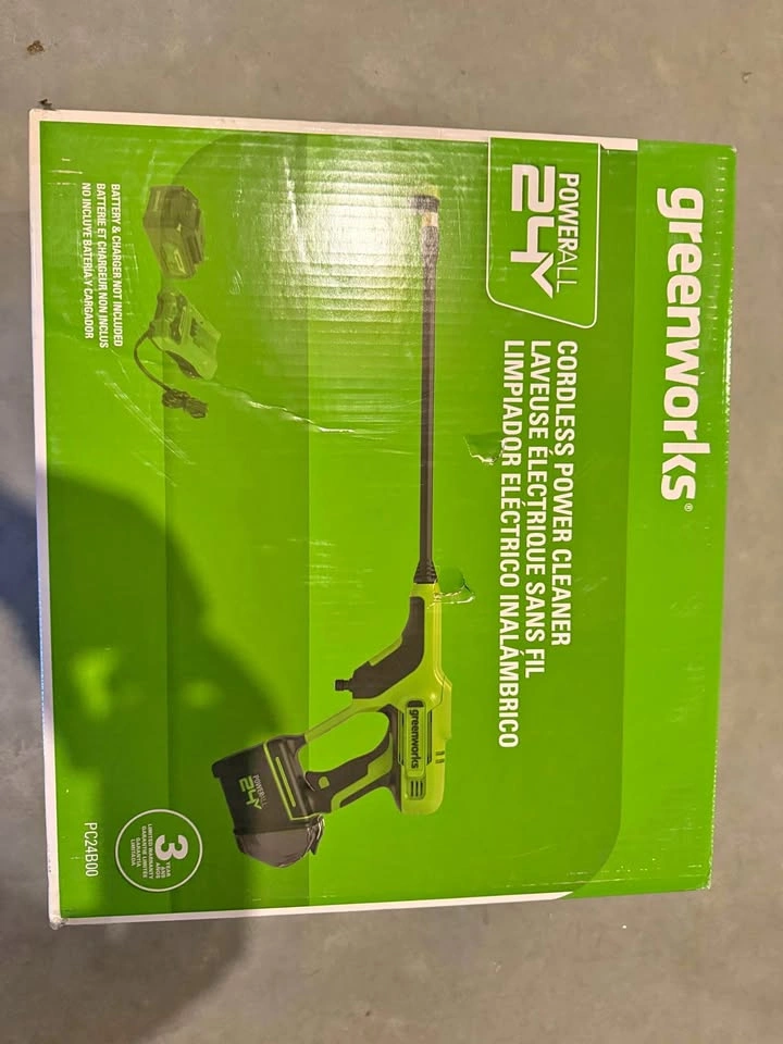 Greenworks 24V 600PSI Pressure Washer, Battery and Charger NOT I