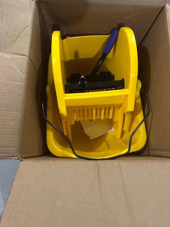 Downpress Wringer Bucket Combo – 3.3L – Brand New - photo 3