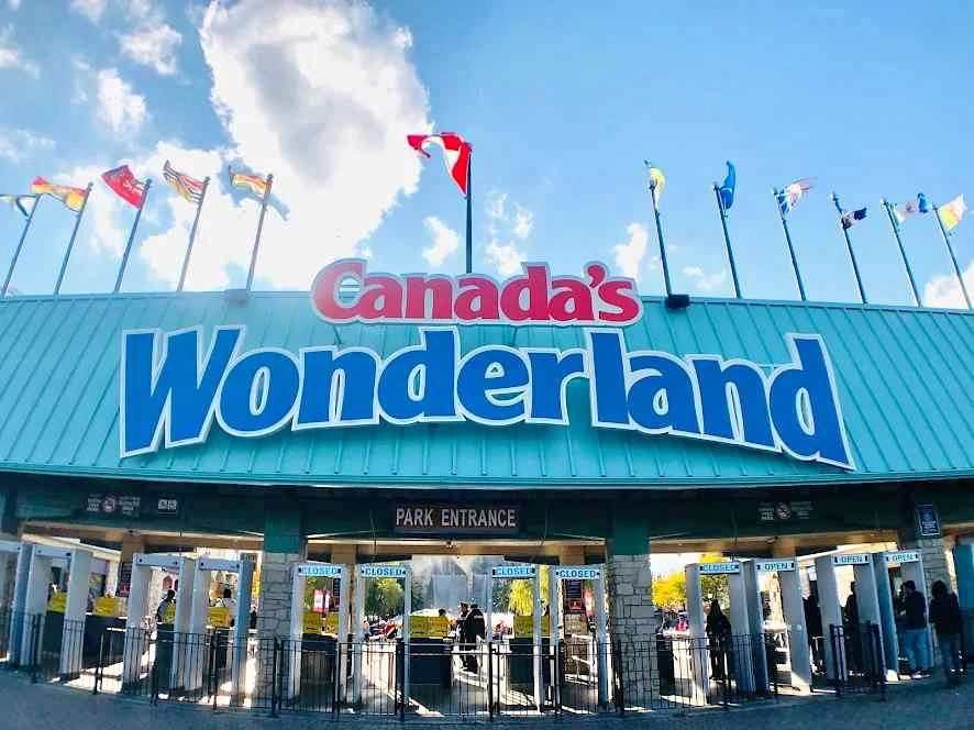 Wonderland day passes