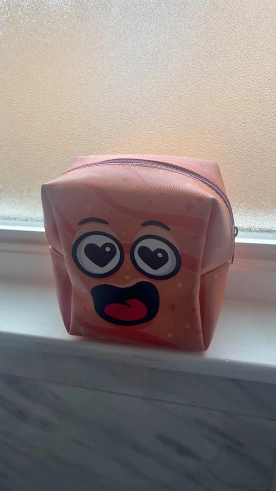 Cinnamon Toast Crunch travel/makeup bag