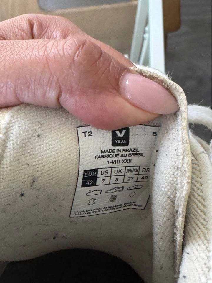 Veja size 9 - photo 3
