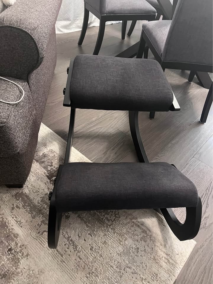 Ergonomic kneeling chair - photo 2