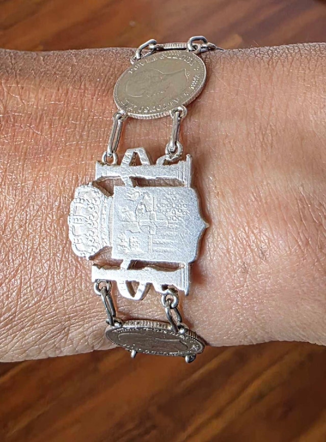 Silver Vintage Spanish Coin Bracelet - photo 3