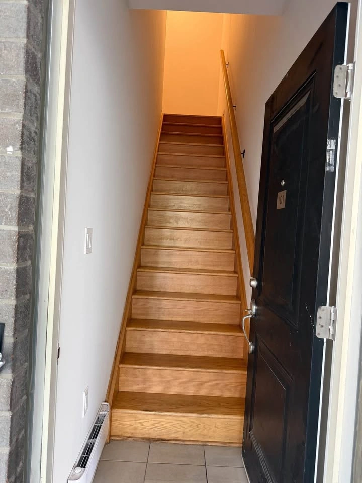 2 Beds 2 Baths - Apartment - photo 4