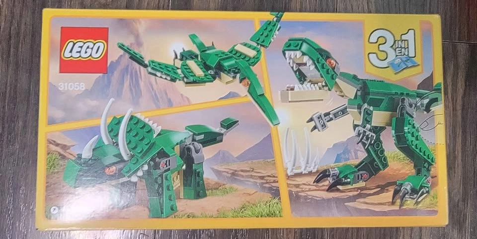 NEW! Lego Creator T-Rex set 3 in 1 $25 - photo 2
