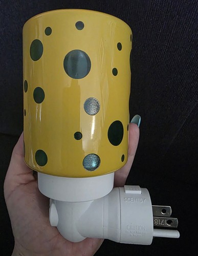Scentsy CIRCUS POP YELLOW Mini Wax Warmer NEW Polka Dot - photo 2