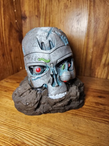 Terminator Pen holder 3D Print and painted finished product