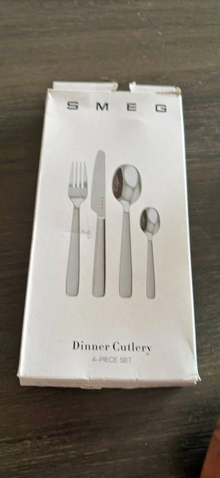SMEG Dinner Cutlery 4-Piece Set