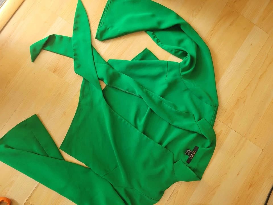 Contemporary Green Tie-Front Blouse Size S - photo 2