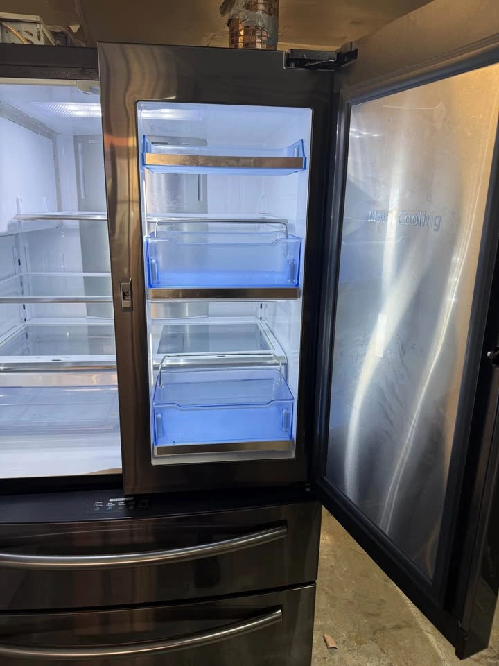 Samsung French Door Refrigerator - photo 3