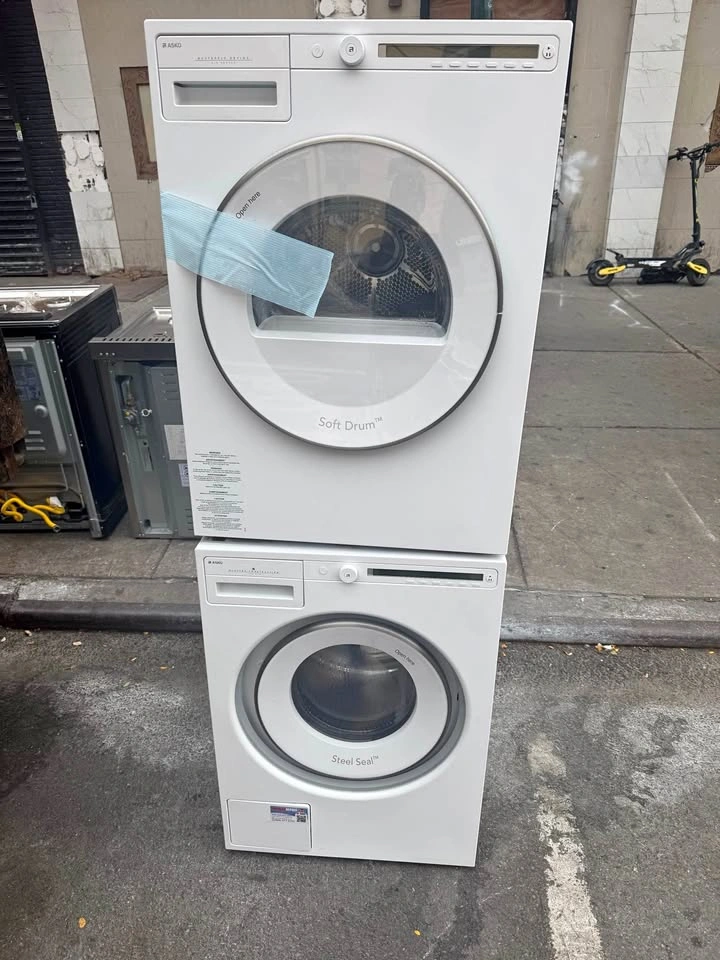 ASKO Washer W2084.W.U & Dryer T208V.W.U Stacked Set