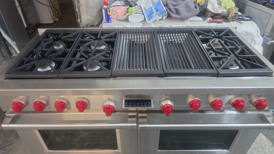 Wolf 48-Inch Dual Fuel Range - photo 2