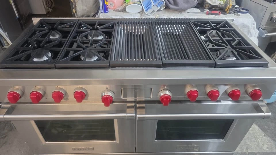 Wolf 48-Inch Dual Fuel Range - photo 3