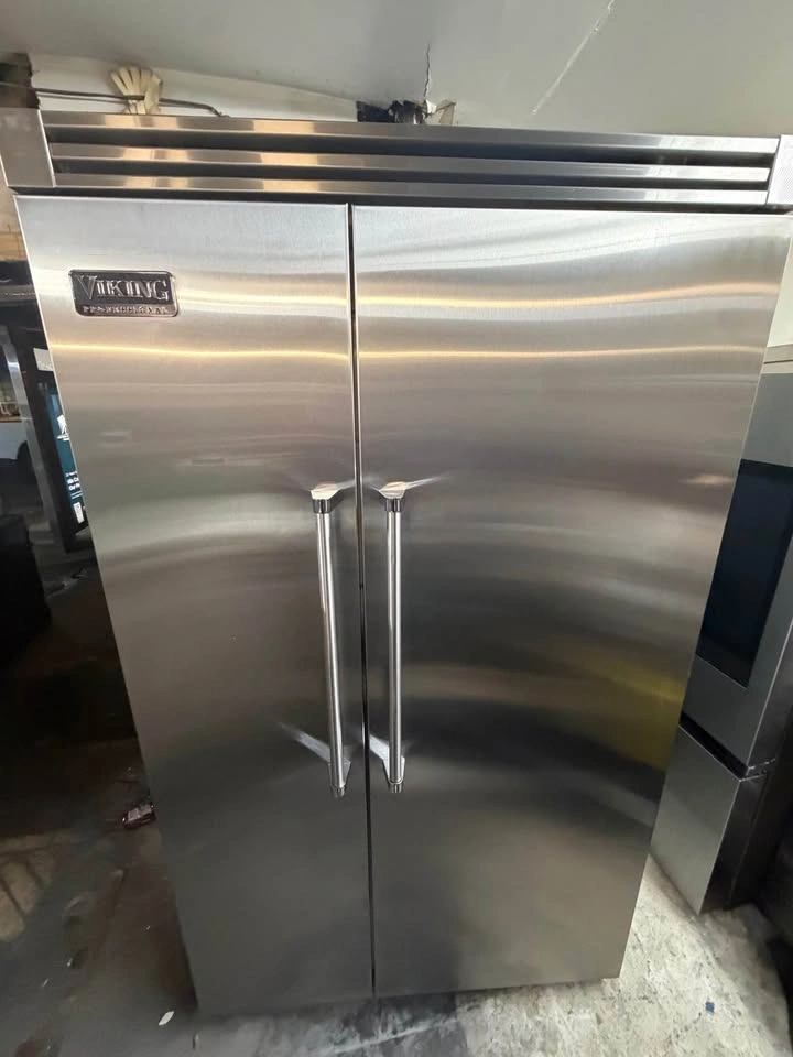 Viking Professional Side-by-Side Refrigerator - photo 2