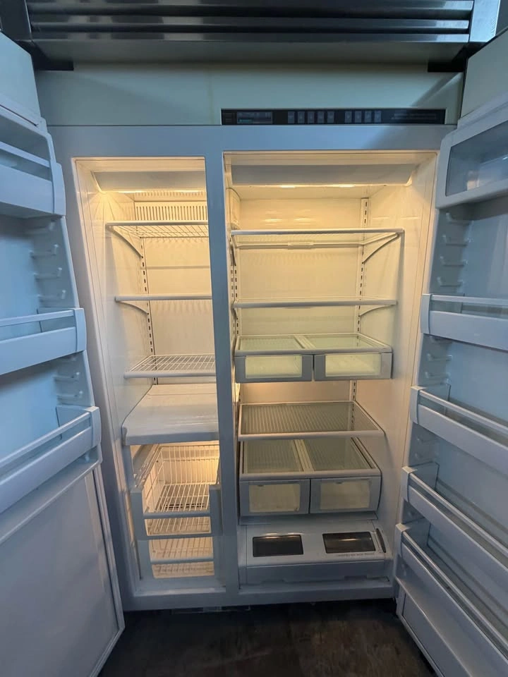 Viking Professional Side-by-Side Refrigerator - photo 3