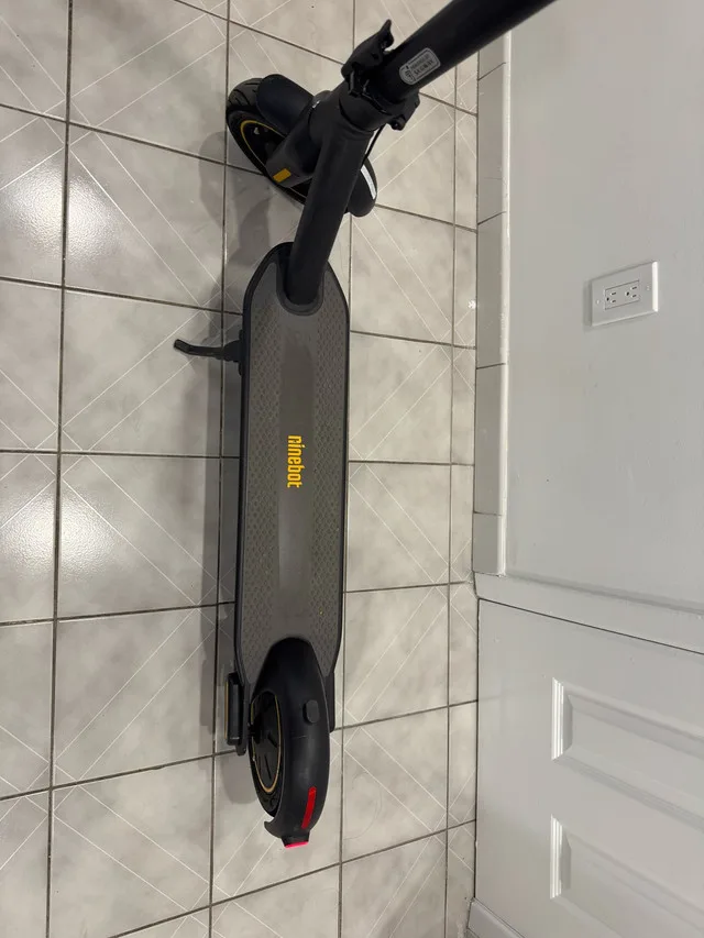 Segway Ninebot 30P Max scooter image indicator(3)