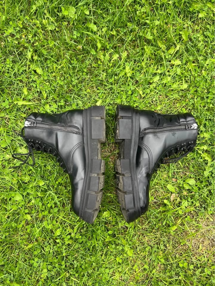 Zara Premium Men's Chunky Lug Sole Combat Boots – Black - photo 4