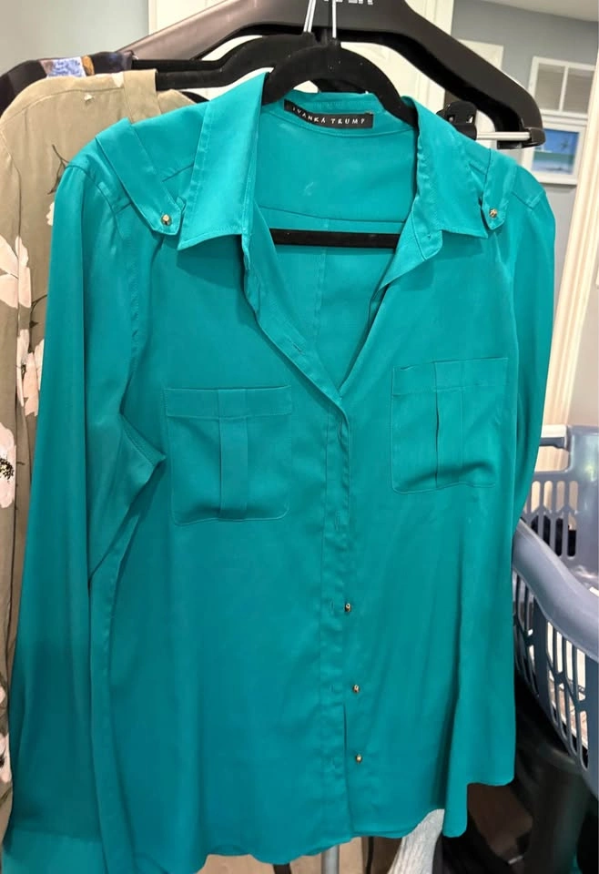 Women's Blouse Bundle Size Large - Calvin Klein, Ivanka Trump - photo 4