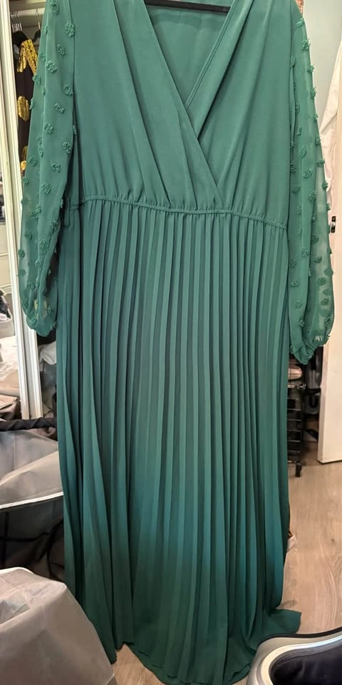 SHEIN and Assorted Long Sleeve Maxi Dresses Bundle - Lot of 5 - photo 3