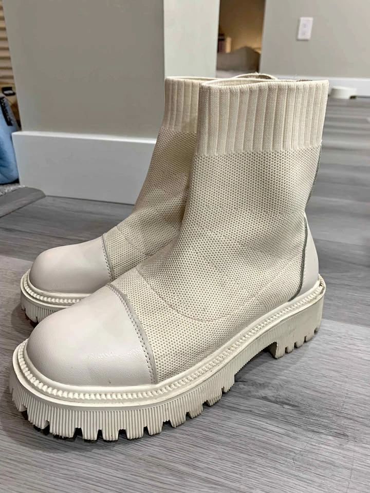 Cream Knit Sock Boots with Chunky Lug Sole Size 37